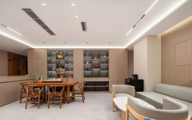 Bairui Light Luxury Hotel (Guiyang Taiping Road Network Honglu Spray Pool Subway Station Branch) – Restaurant – Guiyang