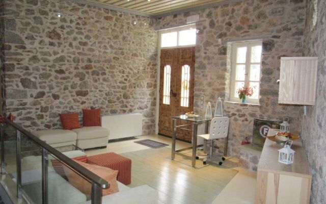 Kiriaki Guesthouse & Suites
