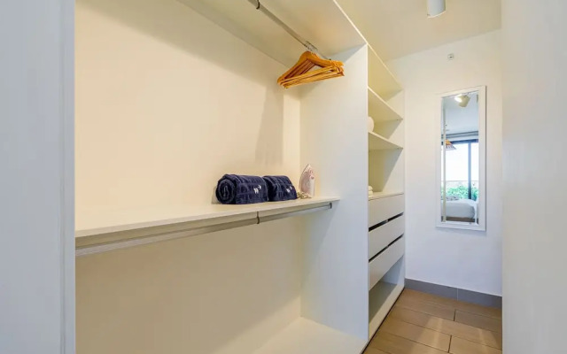 w Premium 1BR w Balcony in San Francisco