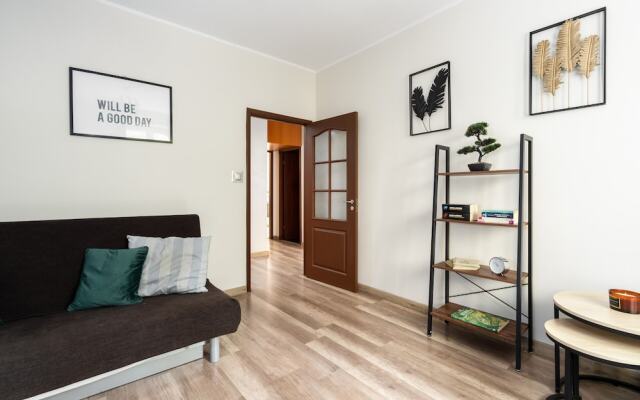 Poznań Center Apartment by Renters