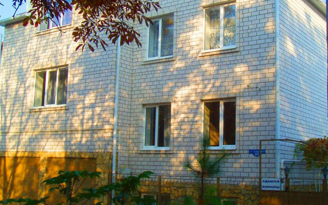 Roman Guest House