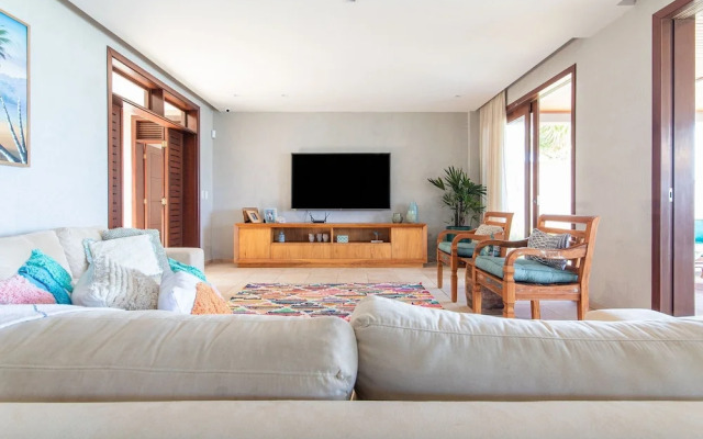 Mansão Varandas - Luxo à Beira Mar por Carpediem