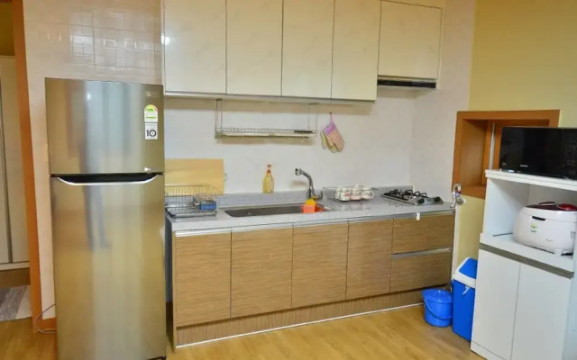 Yongin Unhak Pension
