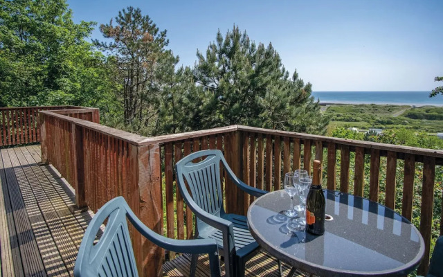 The Gatehouse - 2 Bedroom Apartment - Pendine