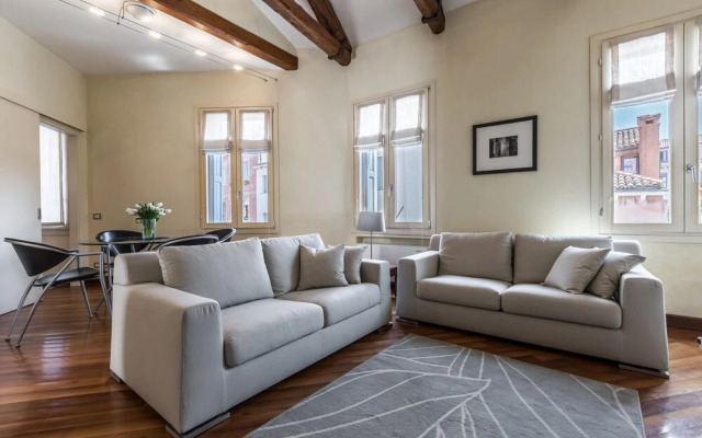 Ca' Pantalon Terrace