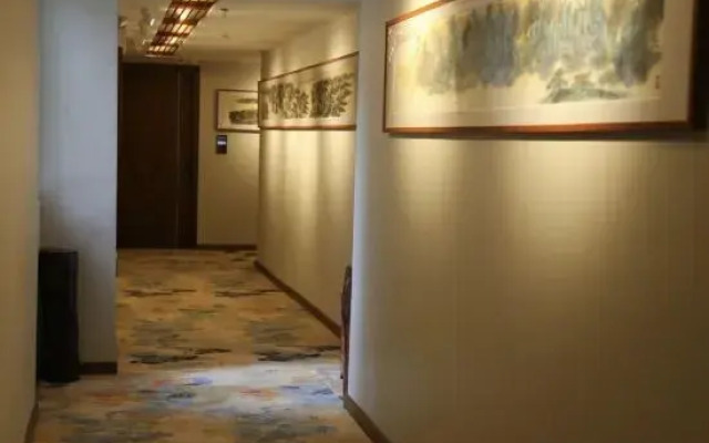 Orange Hotel