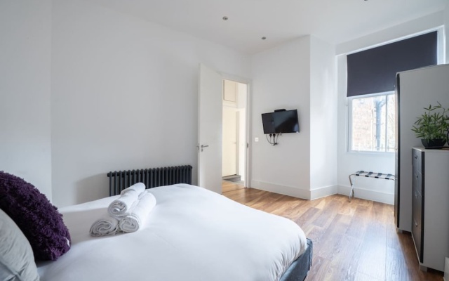 Gorgeous London Flat - Newly Furnished Mhb350