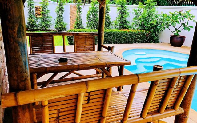 Thai Family Rawai Pool Villa