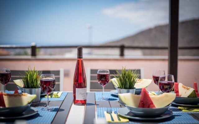 2 Charming Villa,Huge Terraces,Pool,Garden,Seaview