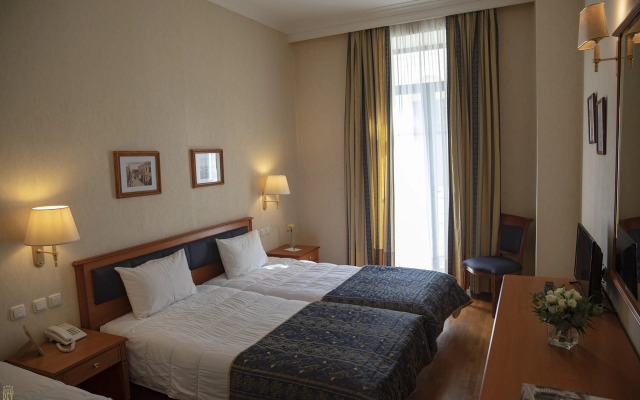Rex Hotel