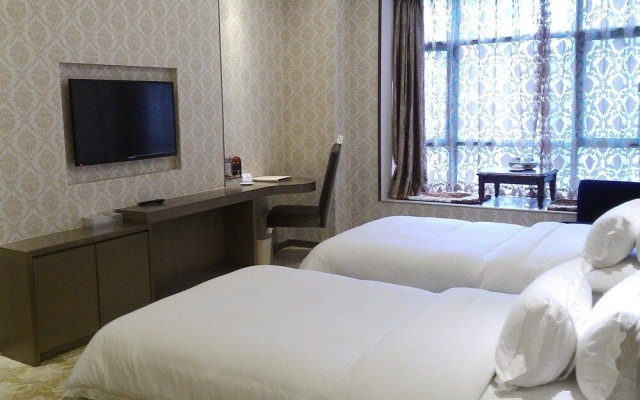 Palace Hotel – Guest Rooms – North District