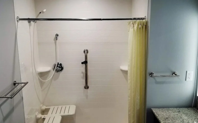 Continental Inn & Suites Conway