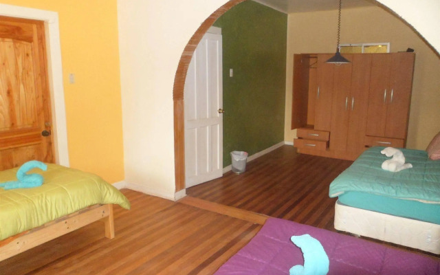 Costa Azul Bed & Breakfast