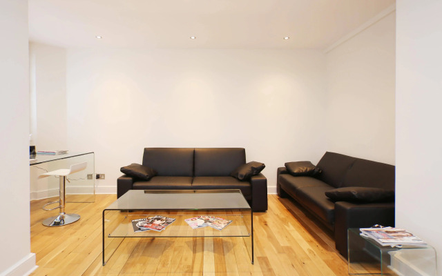 Veeve  Chelsea Cloisters Apartment