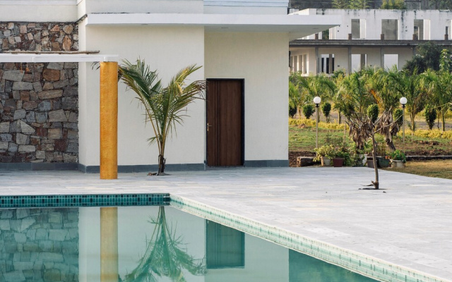 The Arham Garden and Resort