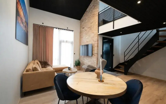 Broncks Apartments