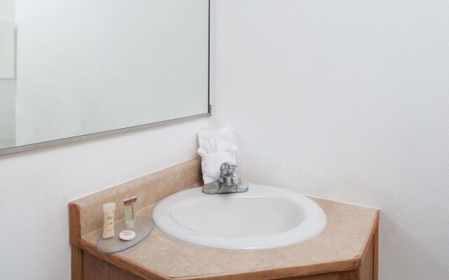 Howard Johnson Boise