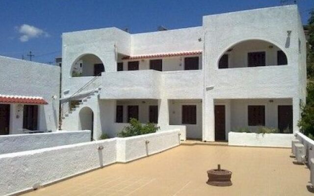 Aeolos Hotel Apartments