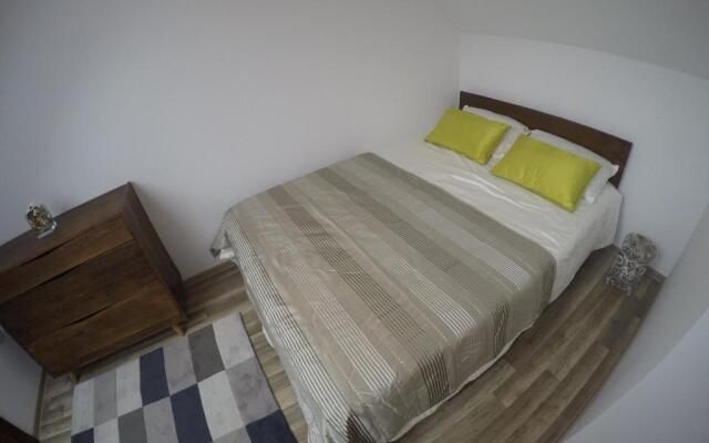 Duplex Apartment Busteni