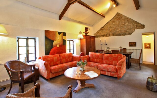 Luxurious Mansion in Souillac With Swimming Pool