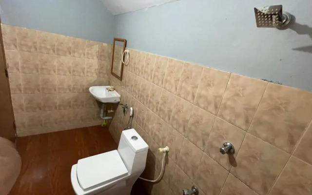 Karapuzha Lakeshore Resort