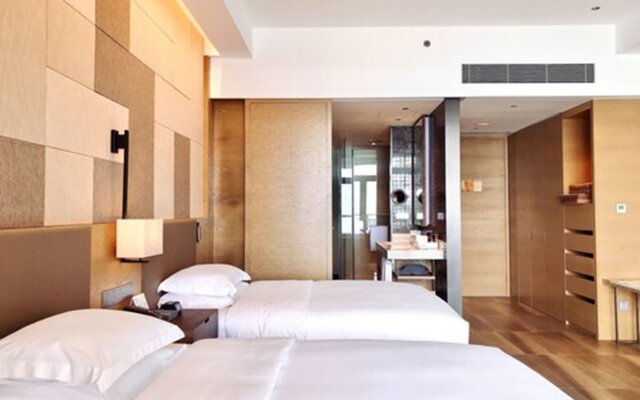 DoubleTree by Hilton Huidong Resort