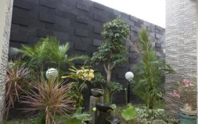 Violet Hotel Malioboro