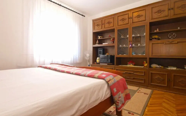 Apartment 1644