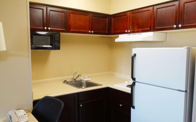 Extended Stay America Suites Atlanta Alpharetta Northpoint W