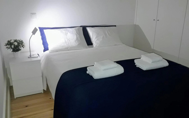 Oporto Cosy Apartment at Alegria