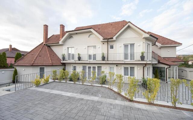 Dozsa Residence