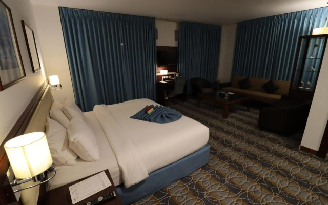 Larsa Hotel