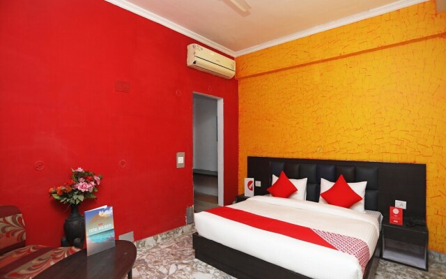 Royal Palace by OYO Rooms