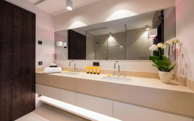 Nidus Luxury Apartments
