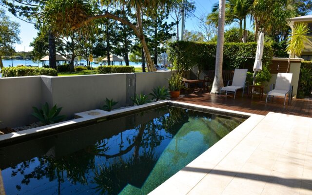 Noosa Water Views