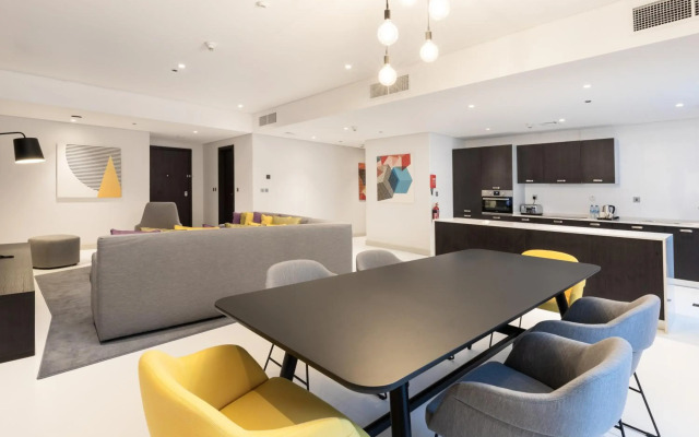 Studio M Arabian Plaza Hotel & Hotel Apartments