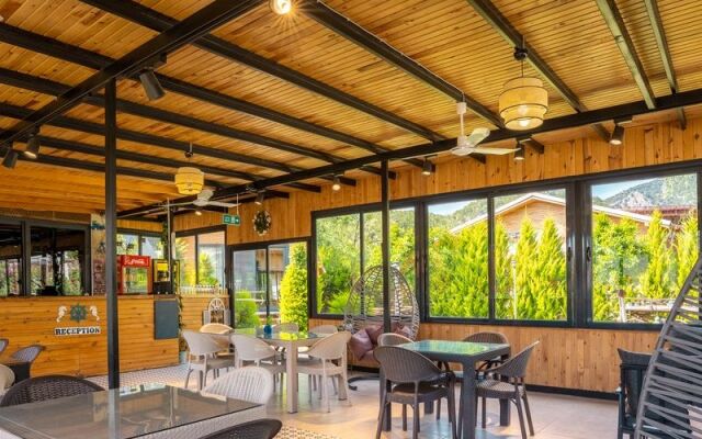 Karaöz Sapphire Bungalows