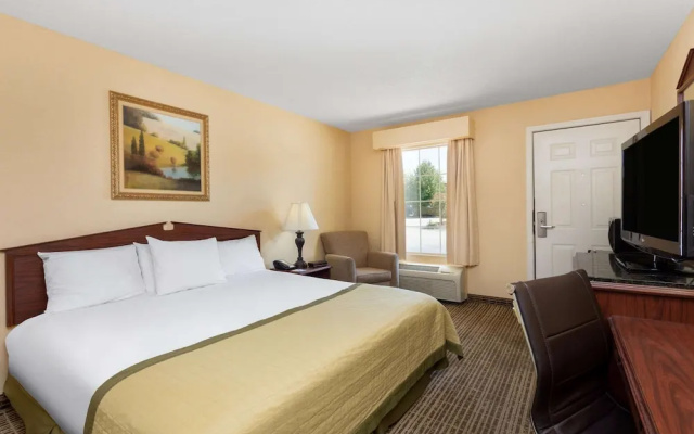 Baymont Inn & Suites Easley/Greenville