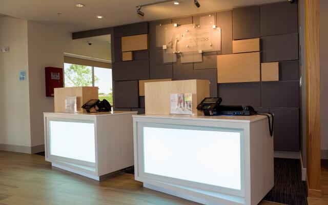 Holiday Inn Express & Suites McKinney - Frisco East by IHG