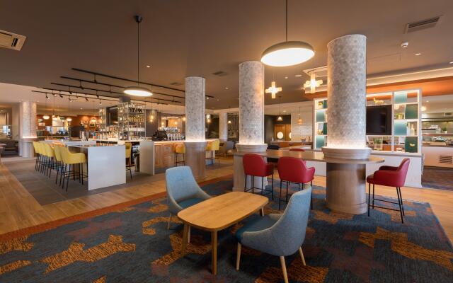 Holiday Inn Edinburgh by IHG