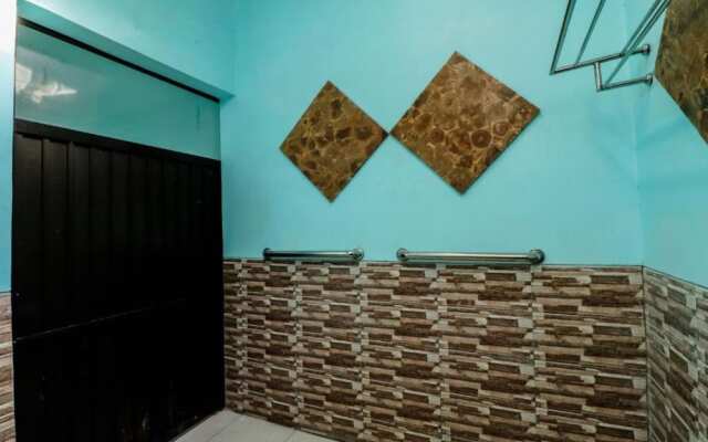 Riana Homestay