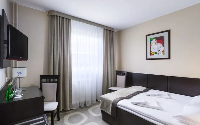 Hotel Picaro Żarska Wieś Północ