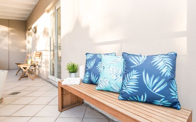 2 Bedroom Balcony Terrace near Kings Cross