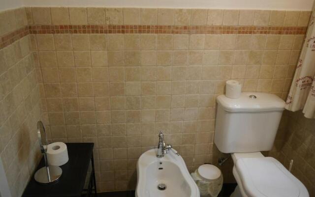 Top Rustico Borgata Roggio auf 16.480 qm Grundstück