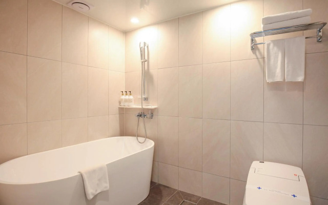 Jeju Marevo Beach Hotel