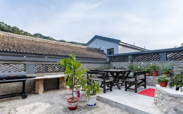 Beijing Jingshan Chushe Homestay (Mutianyu Great Wall)