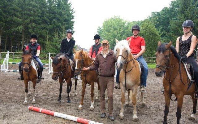 Ferien- & Reitsport Hotel Brunnenhof