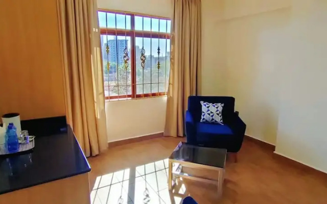 Hays Suites