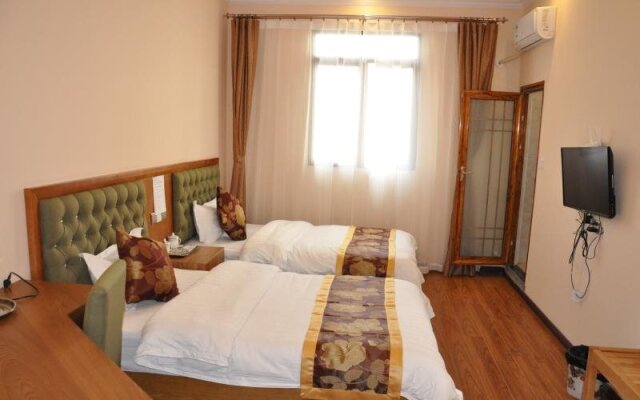 Chengdu Holly Hostel
