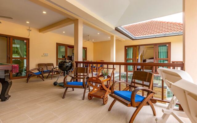 3 BR Pool Villa in Great Location CV3